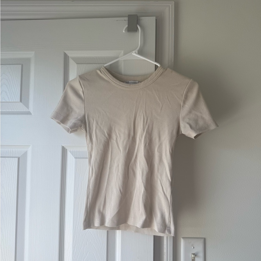 Zara Beige Short Sleeve Tee